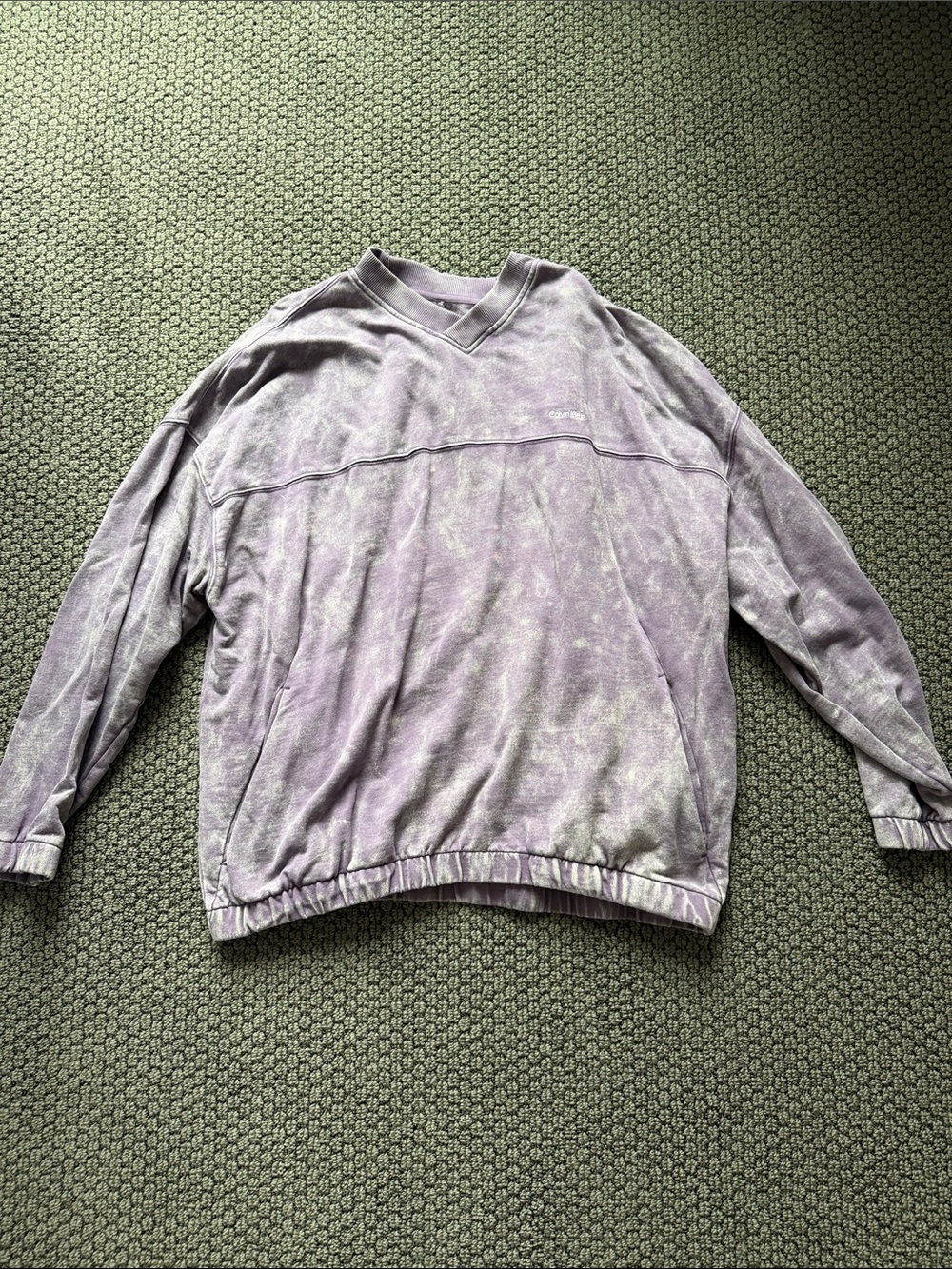 Calvin Klein Lavender Pullover Crewneck Sweatshirt